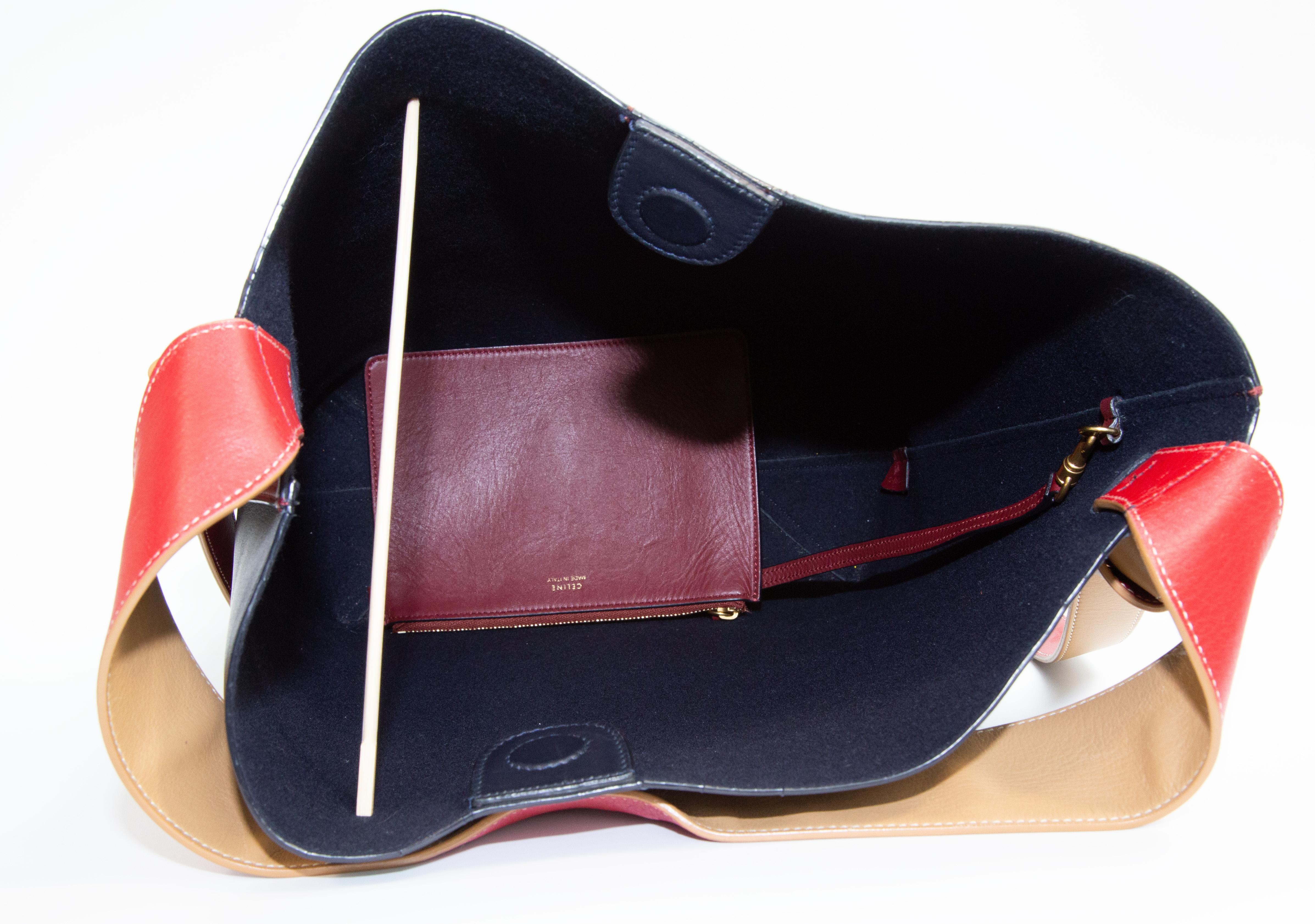 Celine by Phoebe Philo Twisted Cabas Bag Multicolor Leather en vente 11