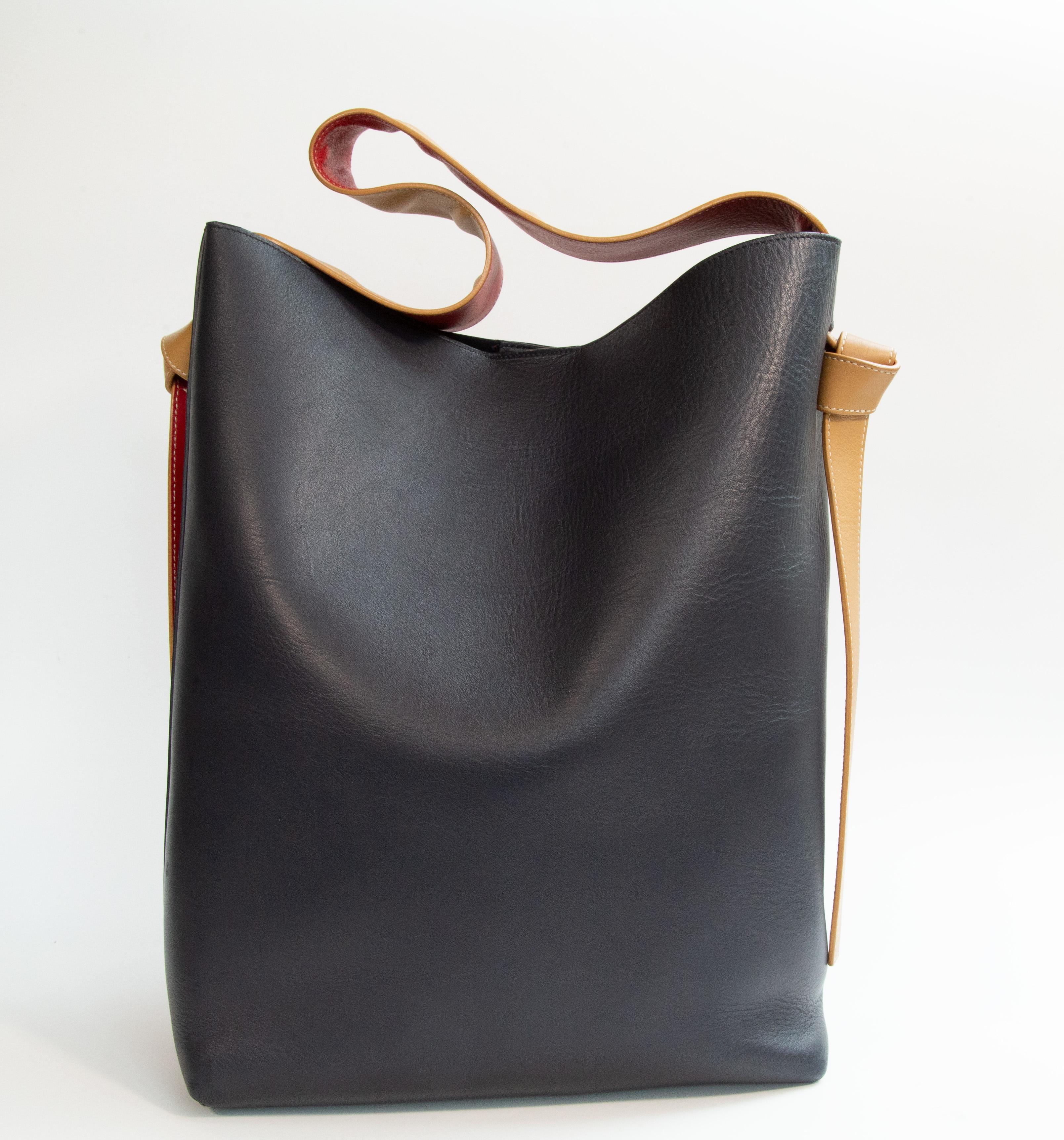 Celine by Phoebe Philo Twisted Cabas Bag Multicolor Leather Unisexe en vente