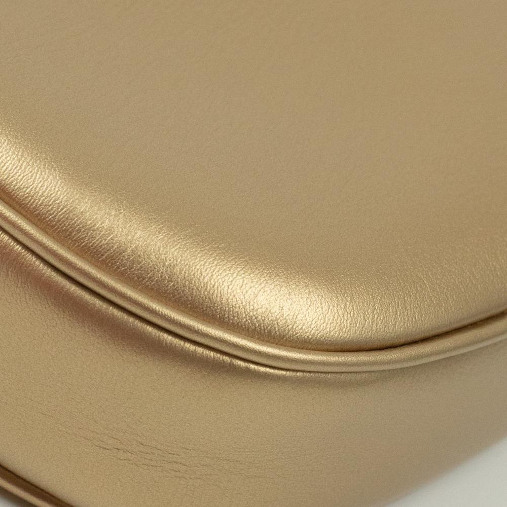 CÉLINE C charm Shoulder bag in Gold Leather 7