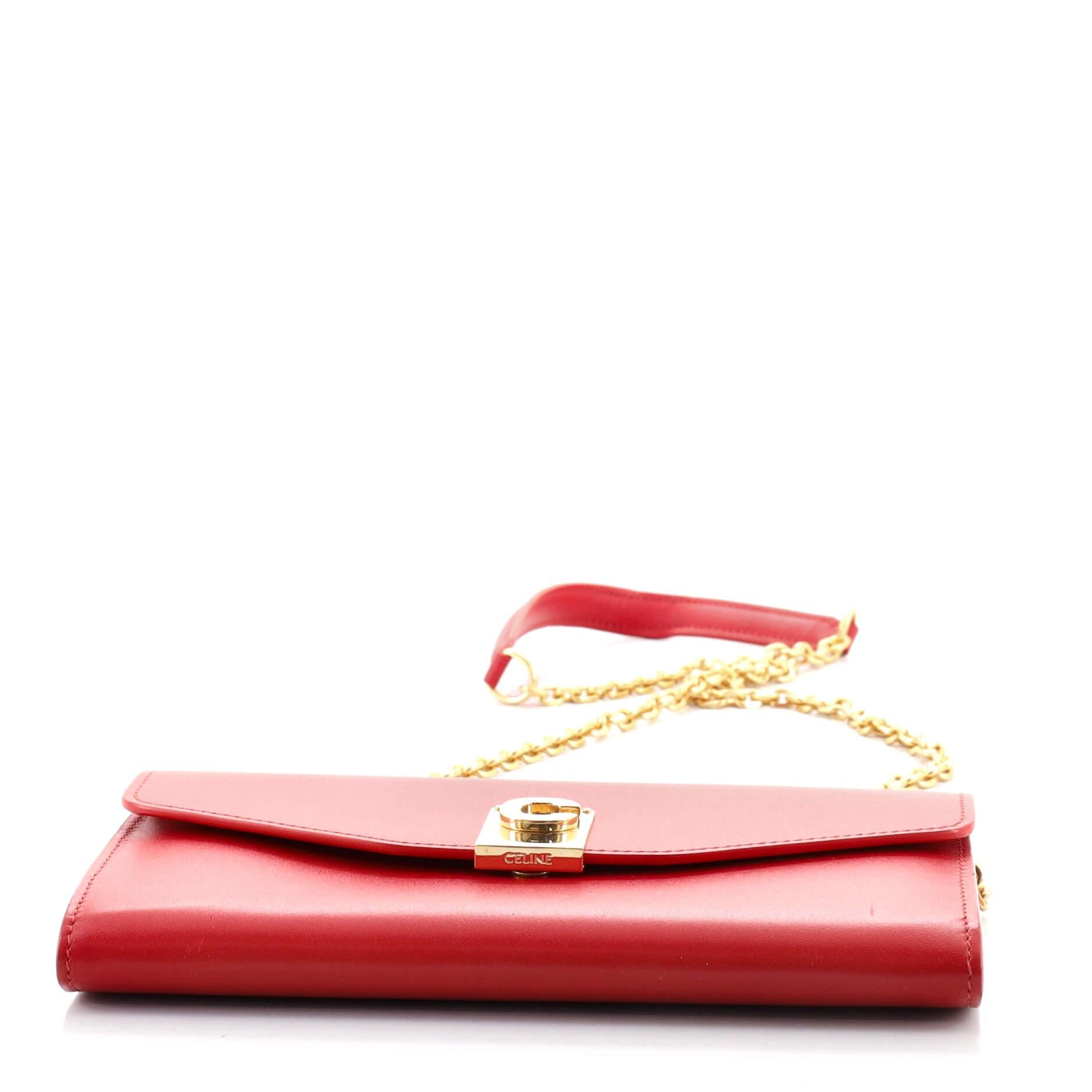 Celine C Wallet on Chain Leather In Good Condition In NY, NY