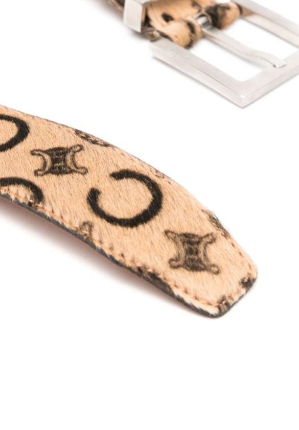Celine Camel Triomphe Leather Belt In Good Condition For Sale In Paris, FR