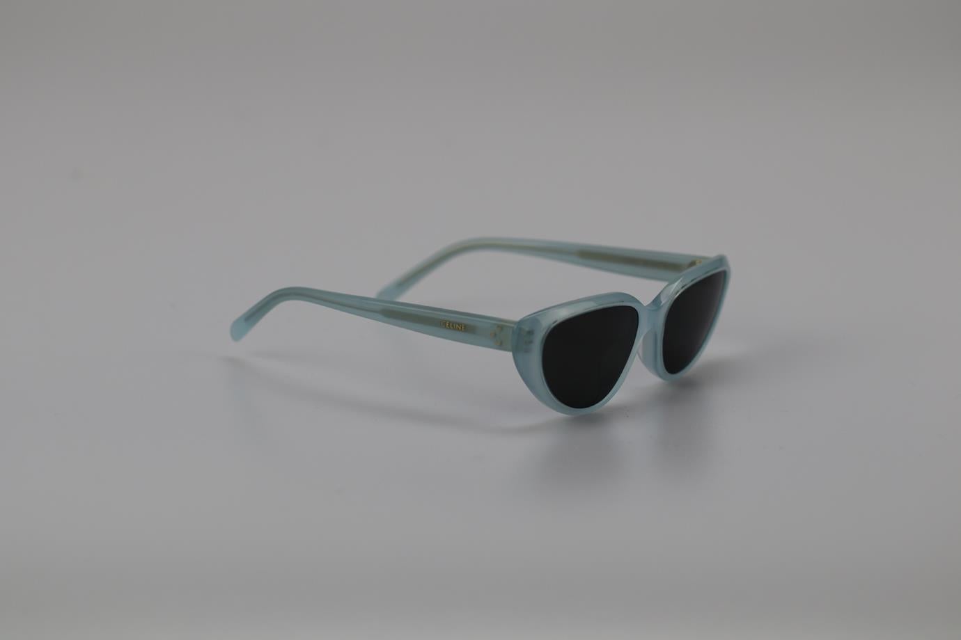 Celine Cat Eye Acetate Sunglasses. Blue. Does not come with - case. Style code: CL40220U. Lens: 55 mm. Arm: 140 mm. Bridge: 18mm. Condition: Used. Very good condition - Barely worn. No sign of wear; see pictures
