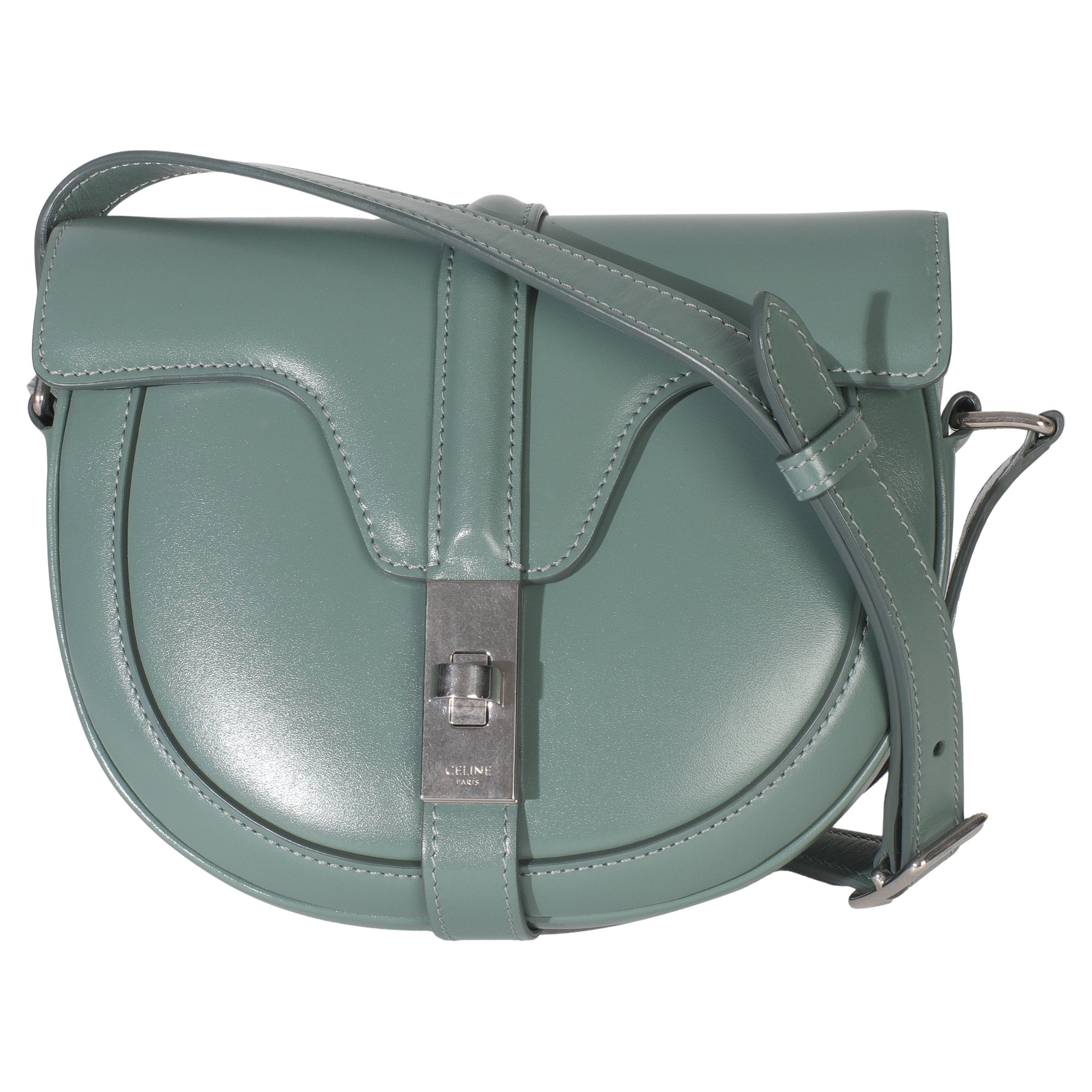 Celine in pelle di vitello satinata Besace Small 16 in vendita