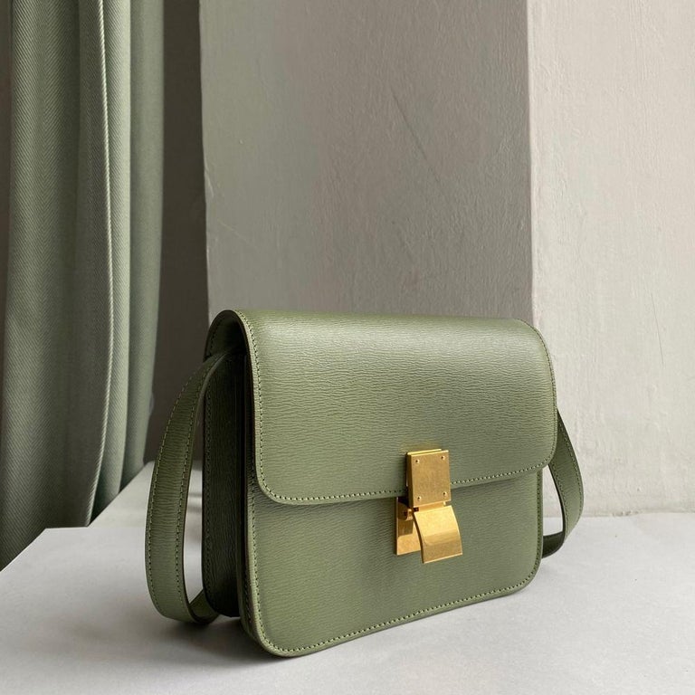 CÉLINE, Classic bag in green leather at 1stDibs celine classic