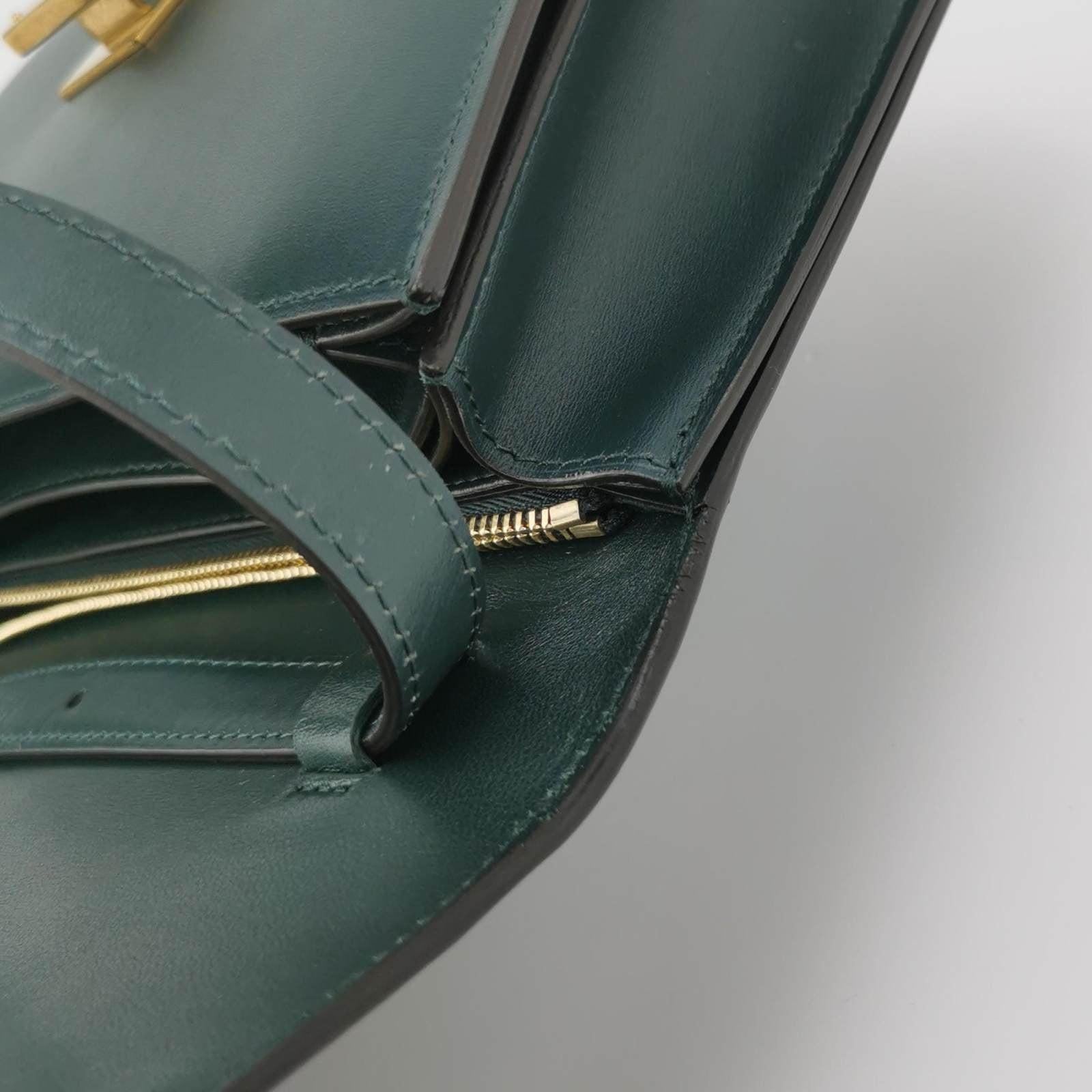 CELINE Classic Box Flap Dark Green Leather crossbody bag 10