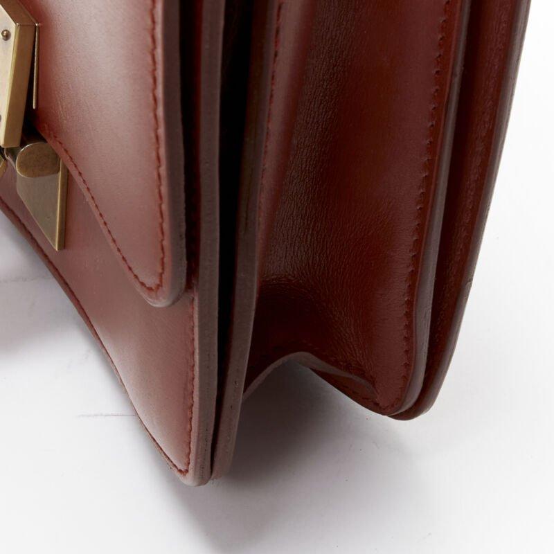 CELINE Classic Box tan brown calfskin gold clasp adjustable crossbody bag Small For Sale 3
