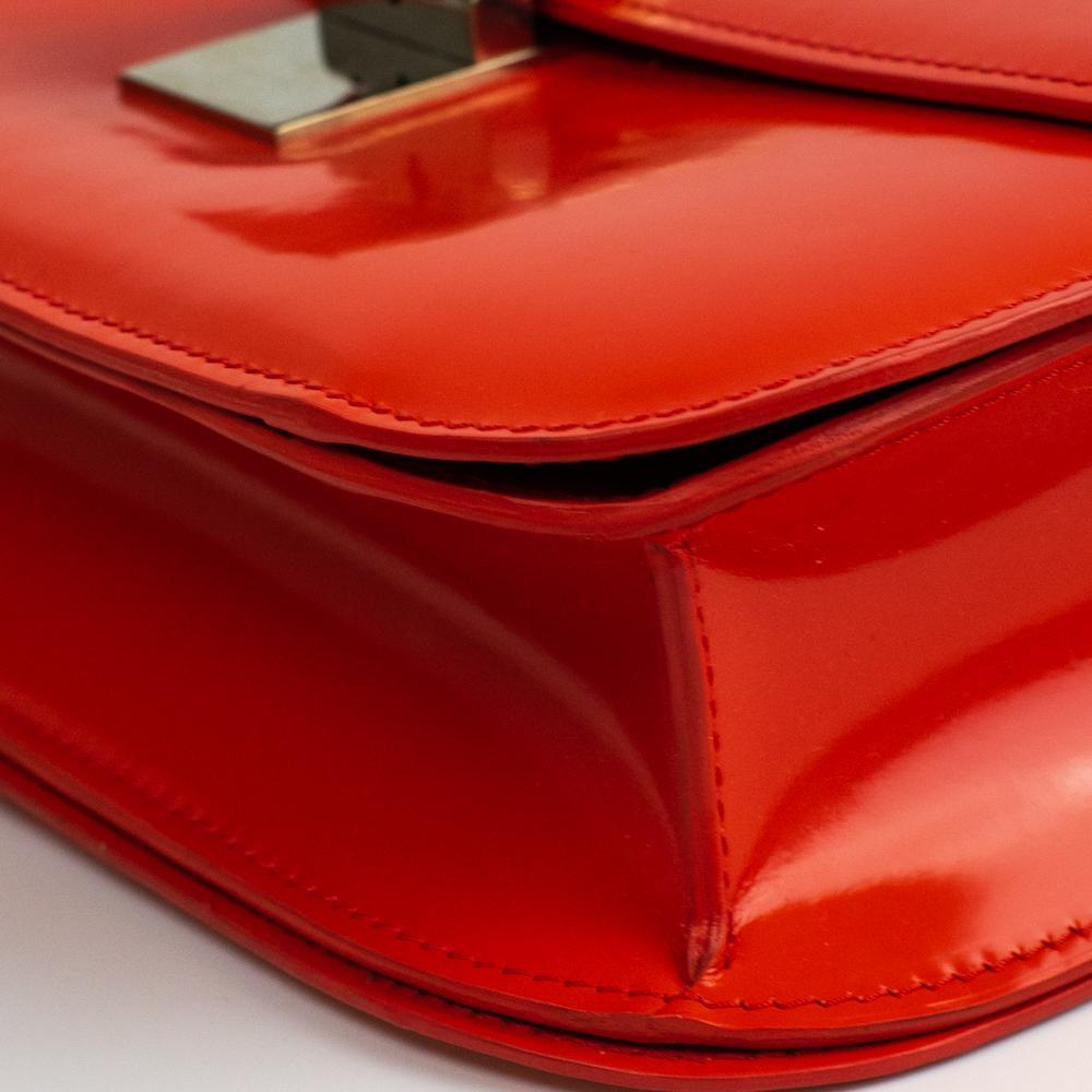 CÉLINE Classic Shoulder bag in Red Patent leather 5