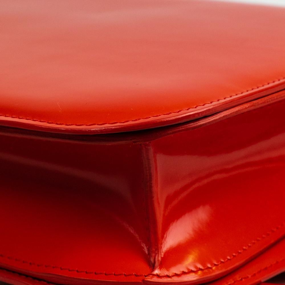 CÉLINE Classic Shoulder bag in Red Patent leather 7