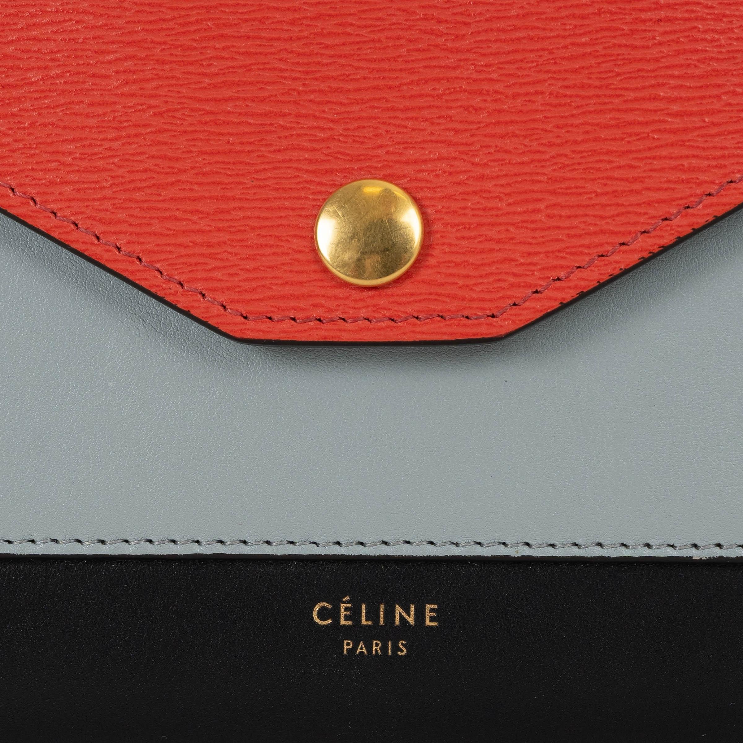 CELINE coral navy blue leather POCKET LARGE ON CHAIN WOC Bag For Sale 2