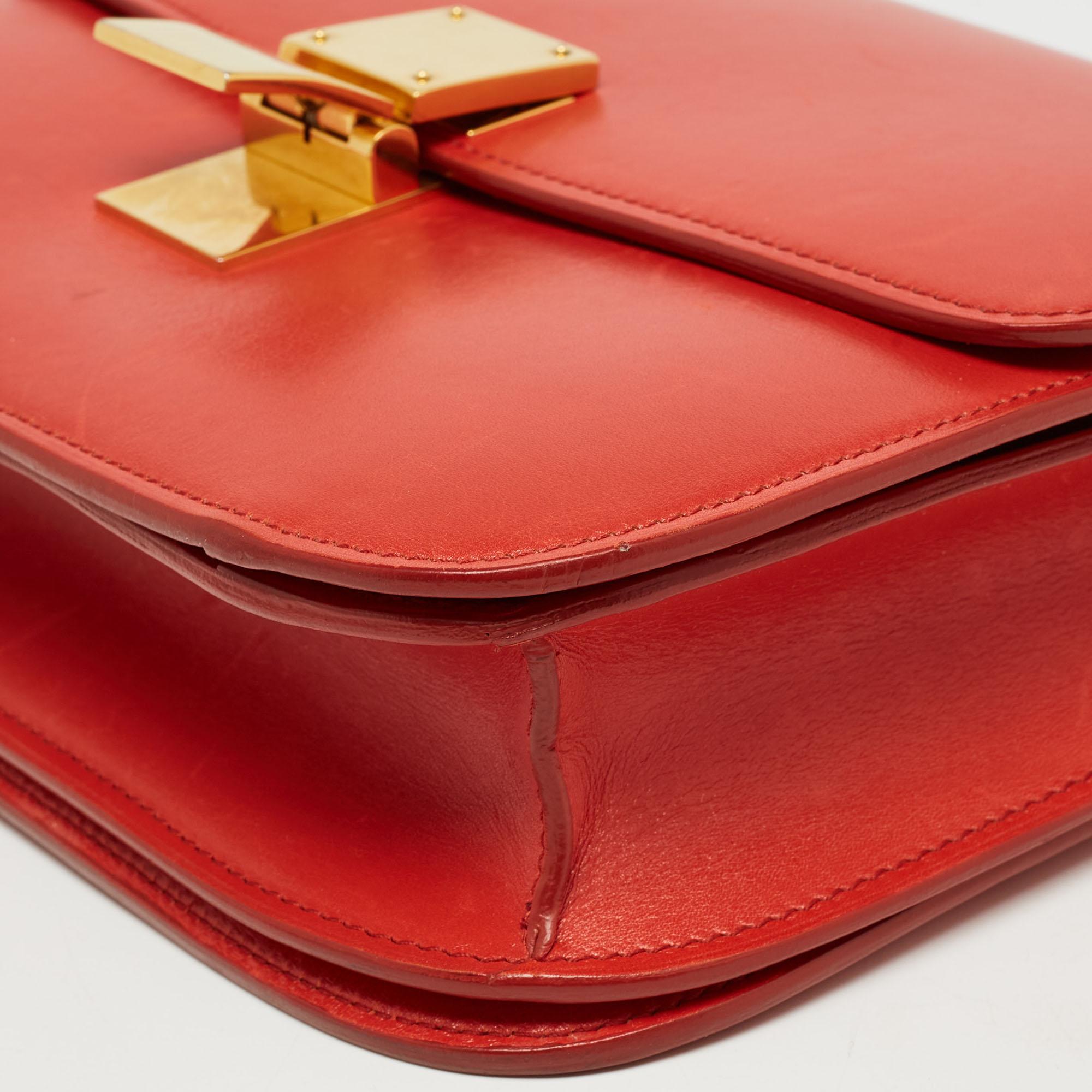 Celine Coral Red Leather Medium Classic Box Shoulder Bag For Sale 7