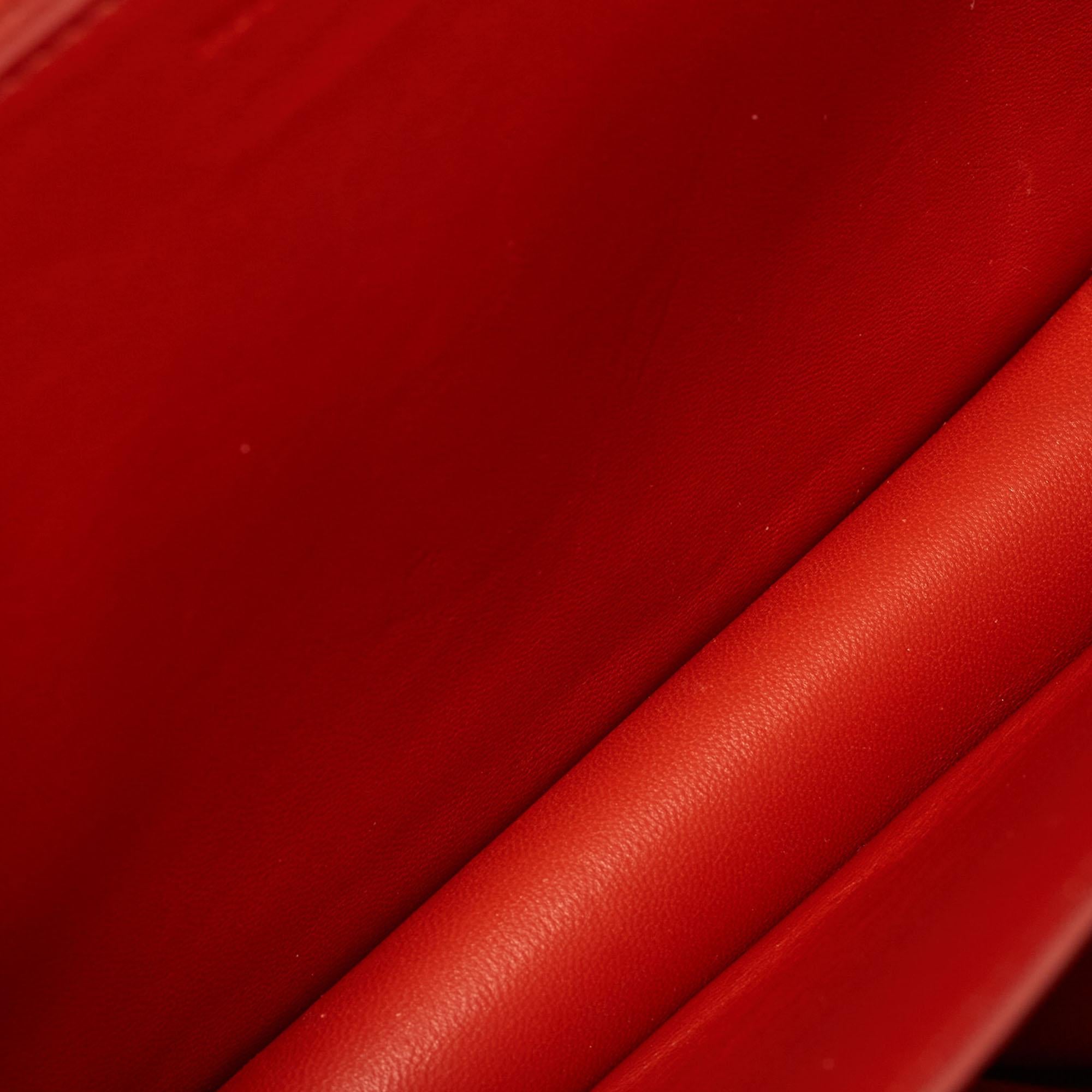 Celine Coral Red Leather Medium Classic Box Shoulder Bag For Sale 7