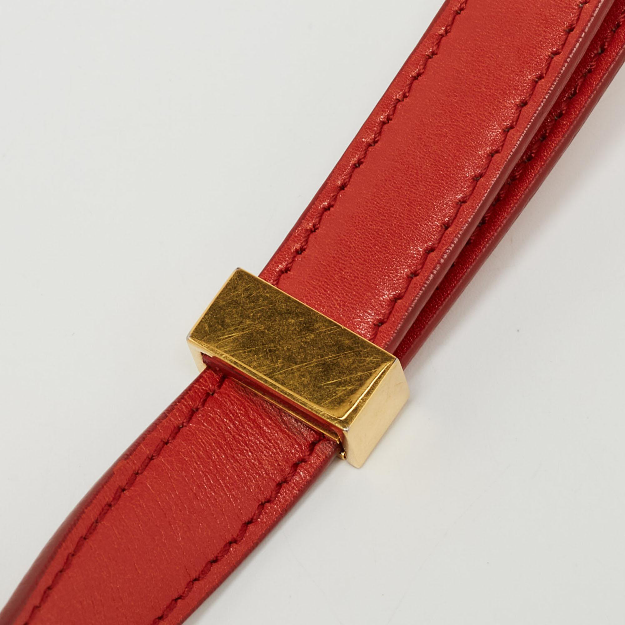 Celine Coral Red Leather Medium Classic Box Shoulder Bag For Sale 9