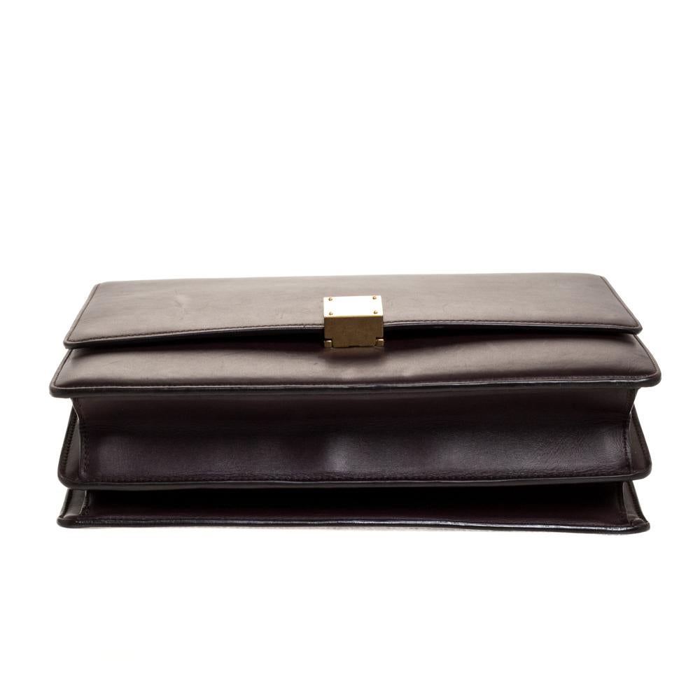 Celine Dark Burgundy Leather Large Case Chain Flap Shoulder Bag In Good Condition In Dubai, Al Qouz 2