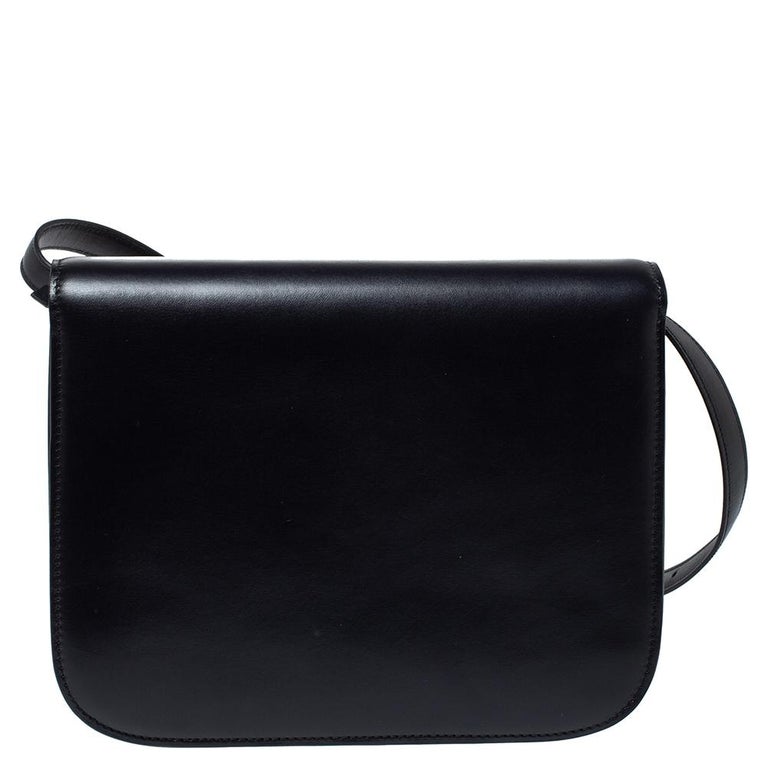 Celine Dark Purple Leather Medium Classic Box Shoulder Bag For Sale at ...