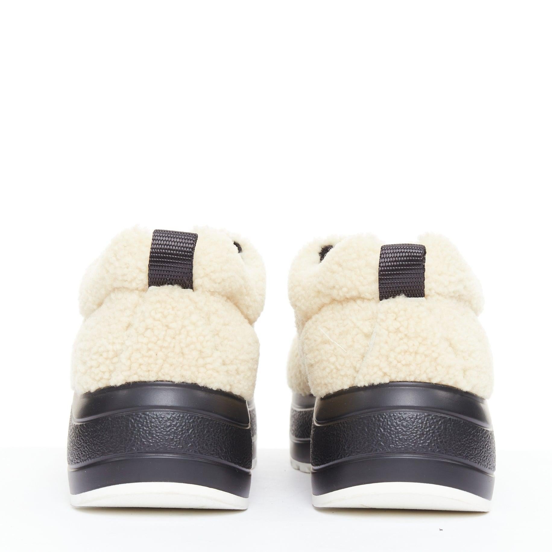 De las mujeres CELINE Entrega beige shearling negro entresuela chunky sneakers EU40 en venta