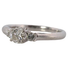 Anillo de diamantes Celine. Diamante solitario de compromiso Pt900 Banda de platino. Certificado