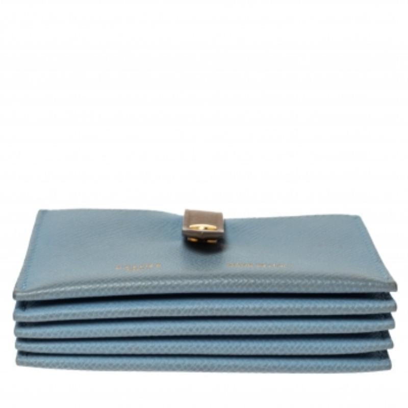 Portacarte Celine in pelle granulata blu polvere Accordeon in vendita 4