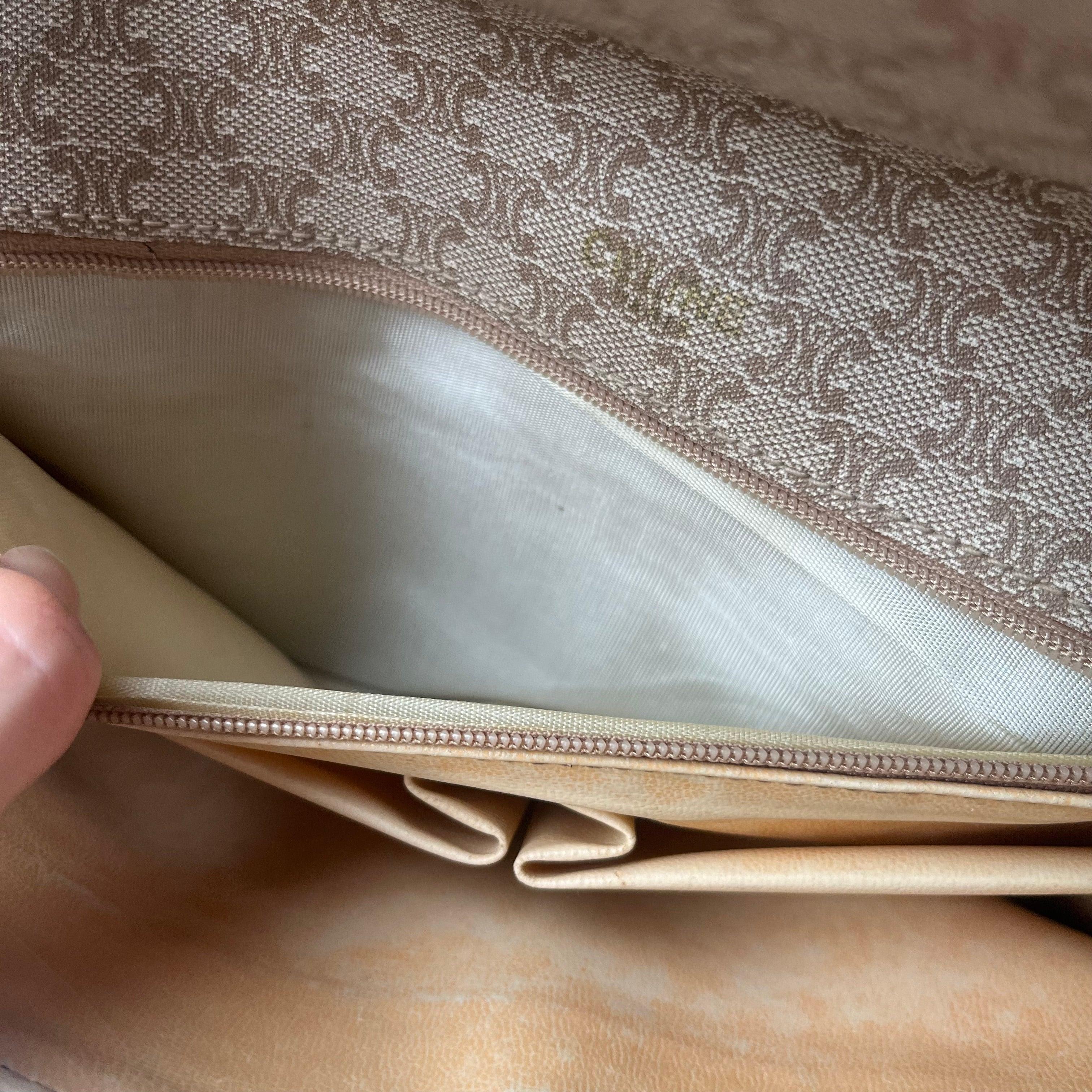 Celine Envelope Clutch bag in Brown Monogram For Sale 12
