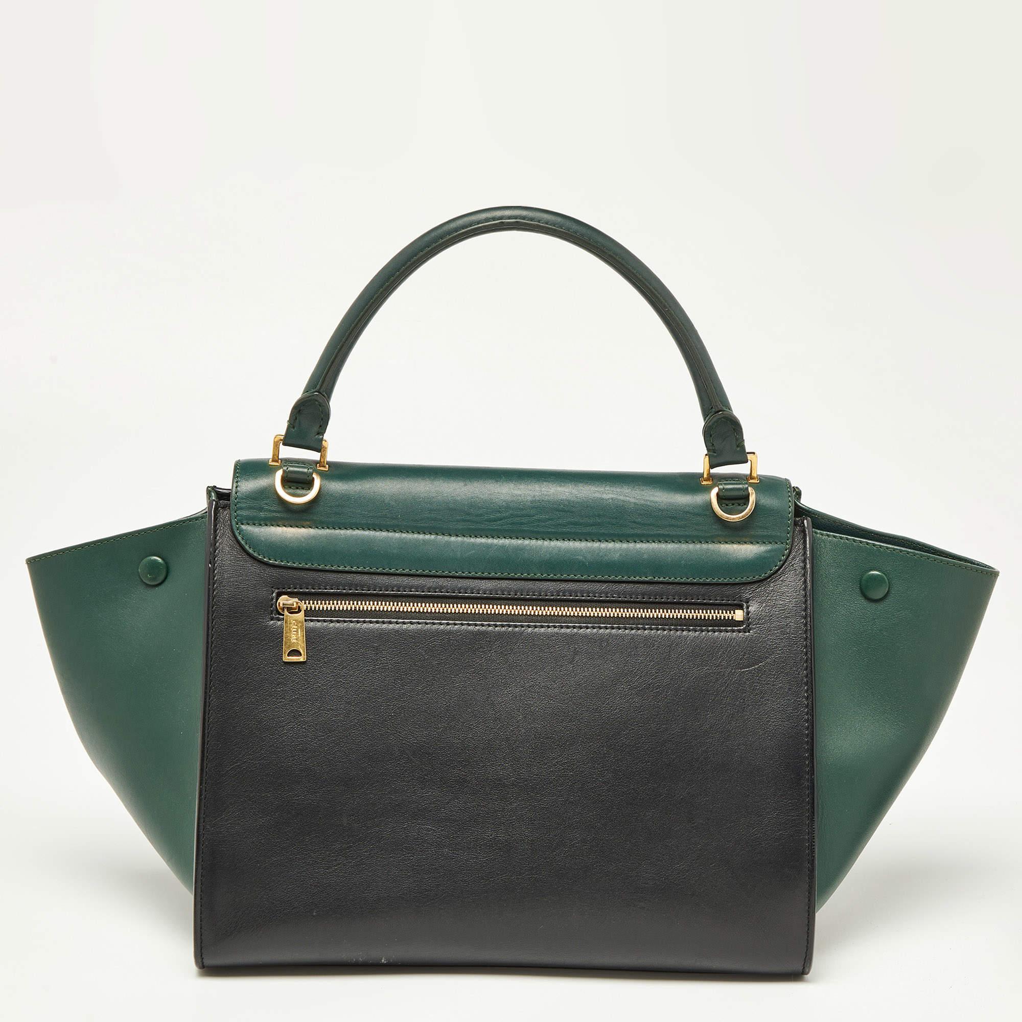 Celine Green/Black Leather Medium Trapeze Bag For Sale 1