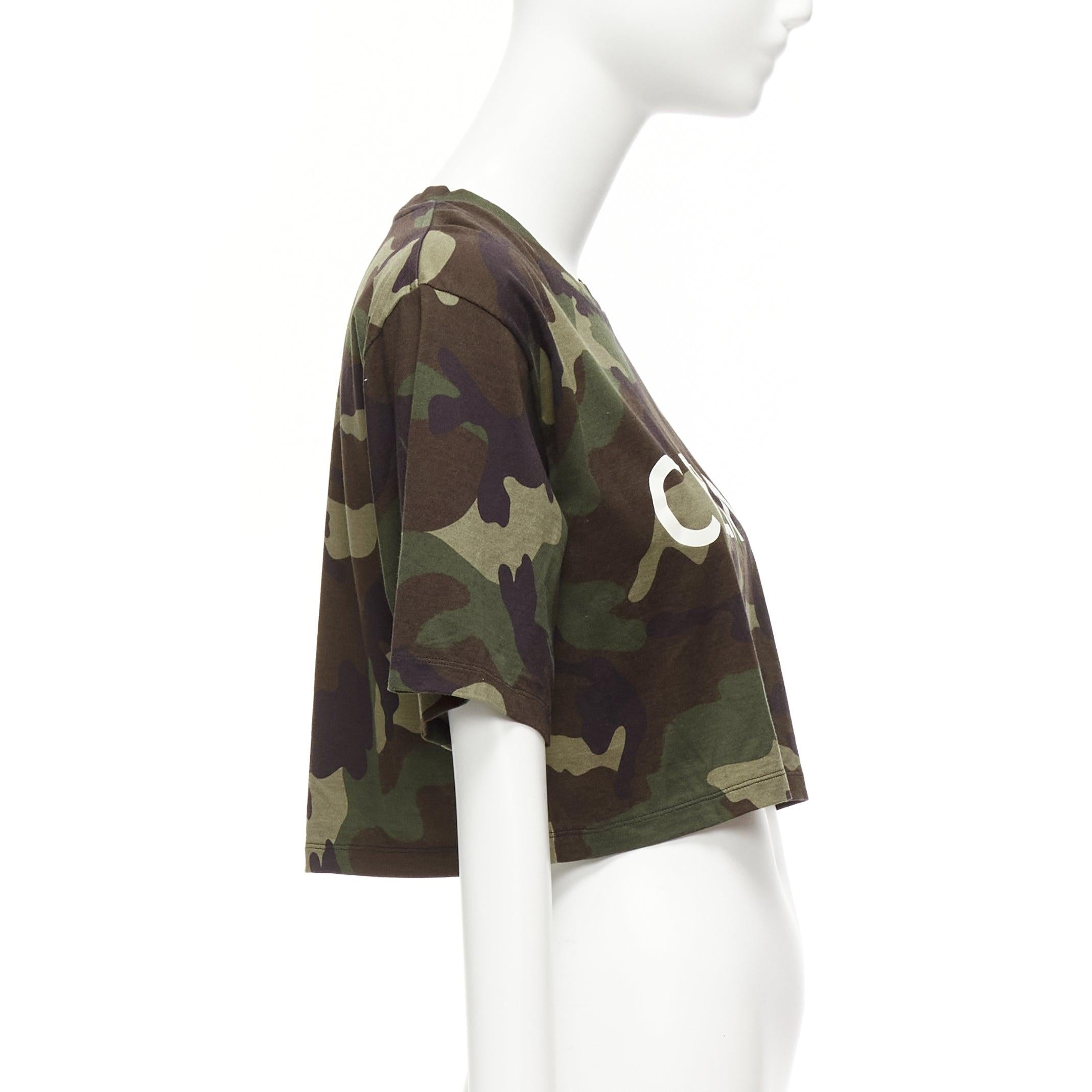 CELINE green camouflage cotton big white logo cropped tshirt top XS In Excellent Condition For Sale In Hong Kong, NT