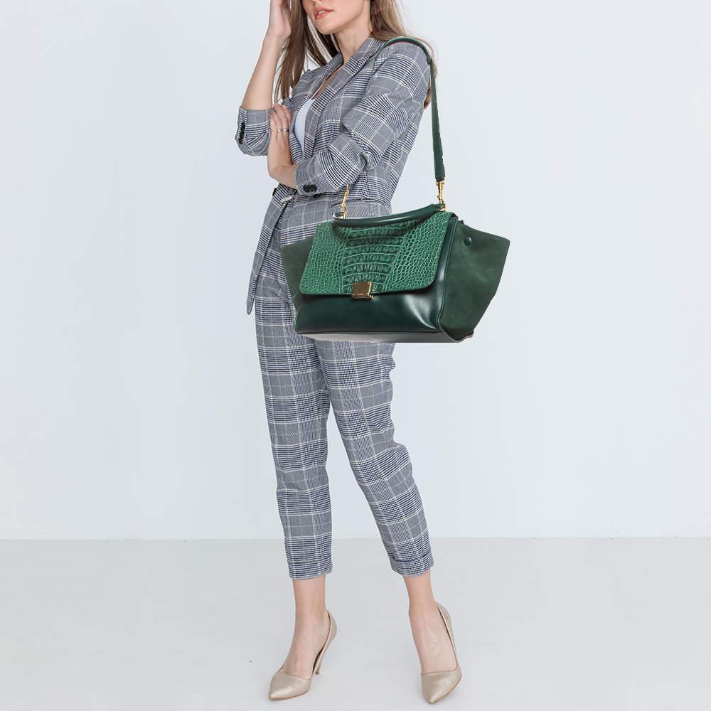 Celine Green Leather and Croc Medium Trapeze Top Handle Bag In Good Condition In Dubai, Al Qouz 2