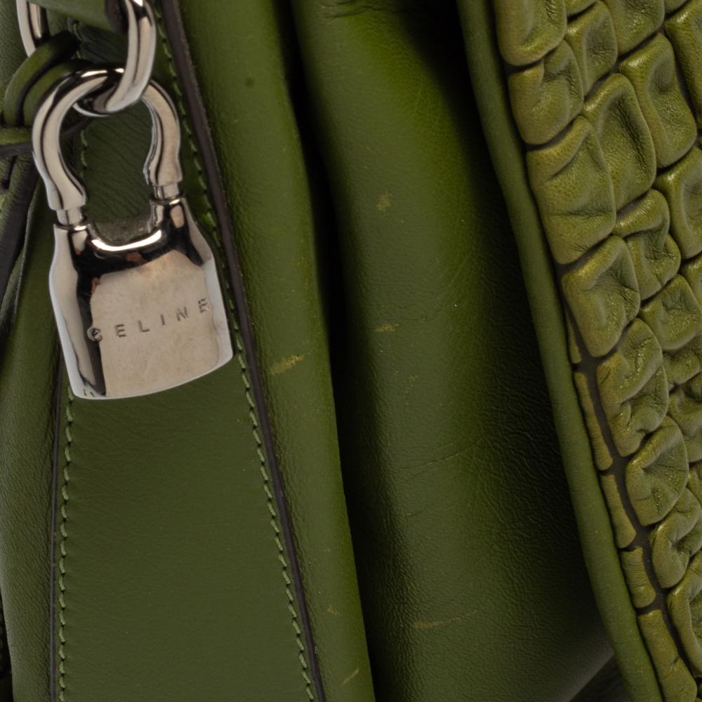 Celine Green Leather Watch Me Flap Shoulder Bag In Good Condition In Dubai, Al Qouz 2