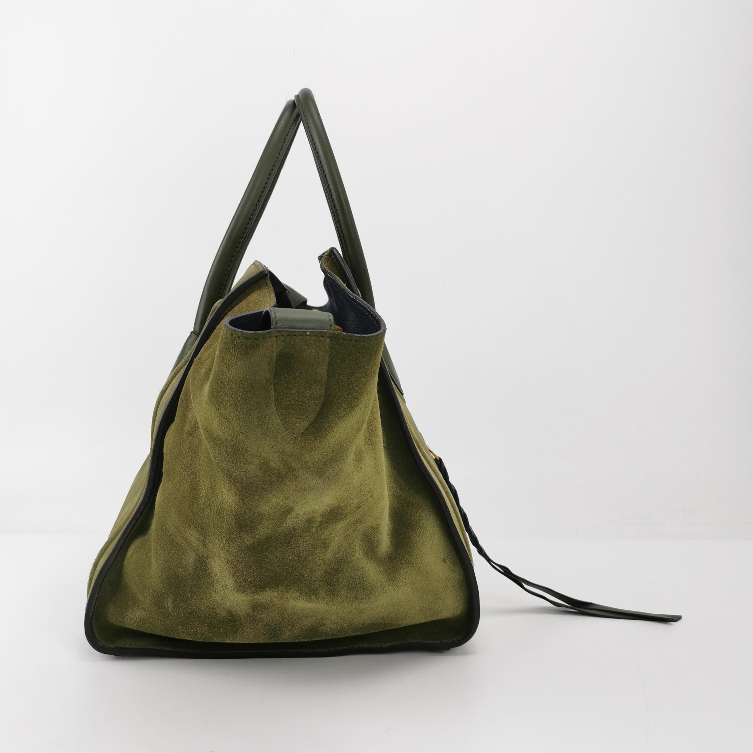 Celine Green Phantom Mini Green Suede Leather 30cm Bon état - En vente à AUBERVILLIERS, FR