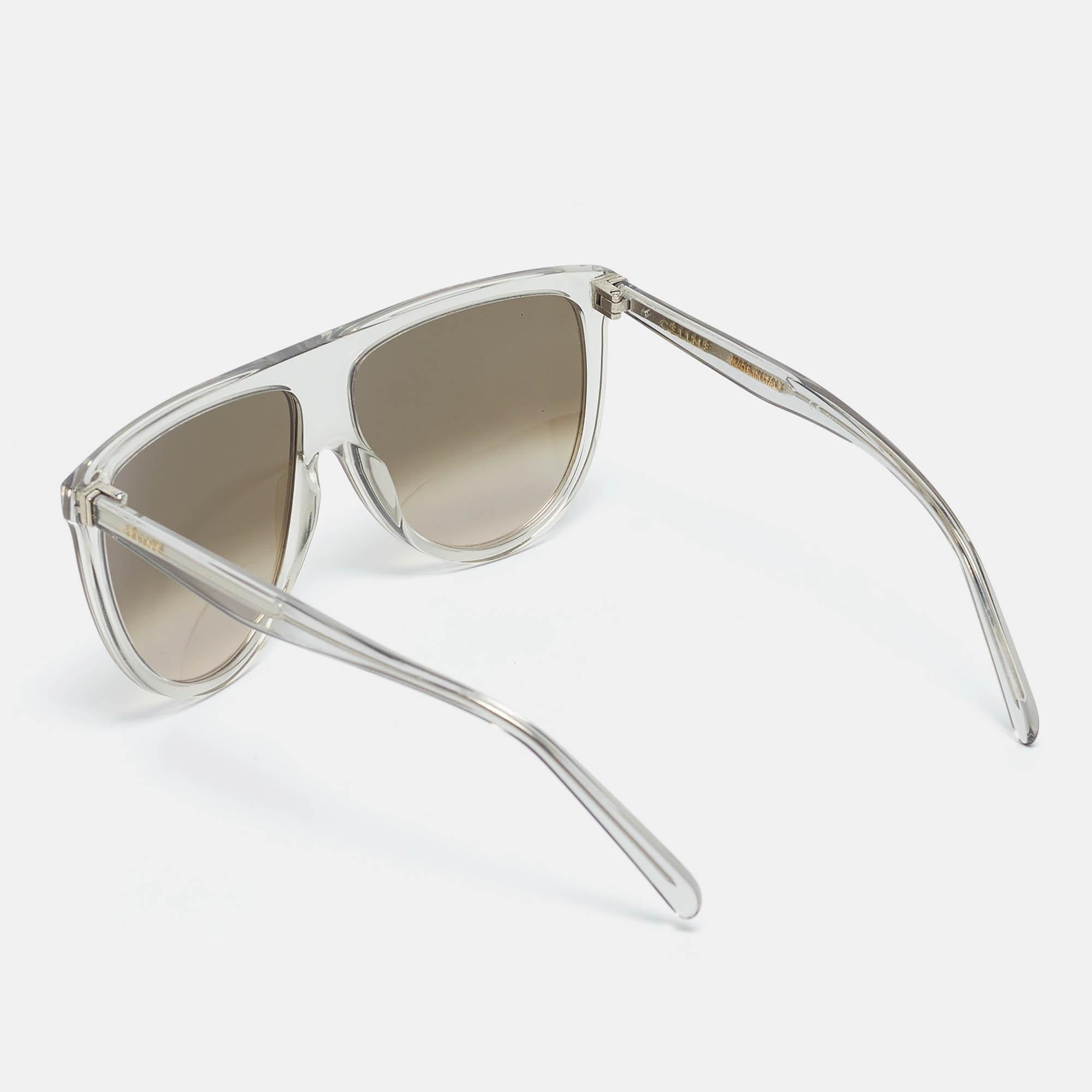 Vediamo i dettagli di questo splendido paio di occhiali da sole firmati realizzati con materiali pregiati. Gli occhiali da sole sono lussuosi e pratici.