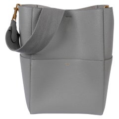 CELINE Grau grained Leder SANGLE LARGE Bucket Umhängetasche aus Leder