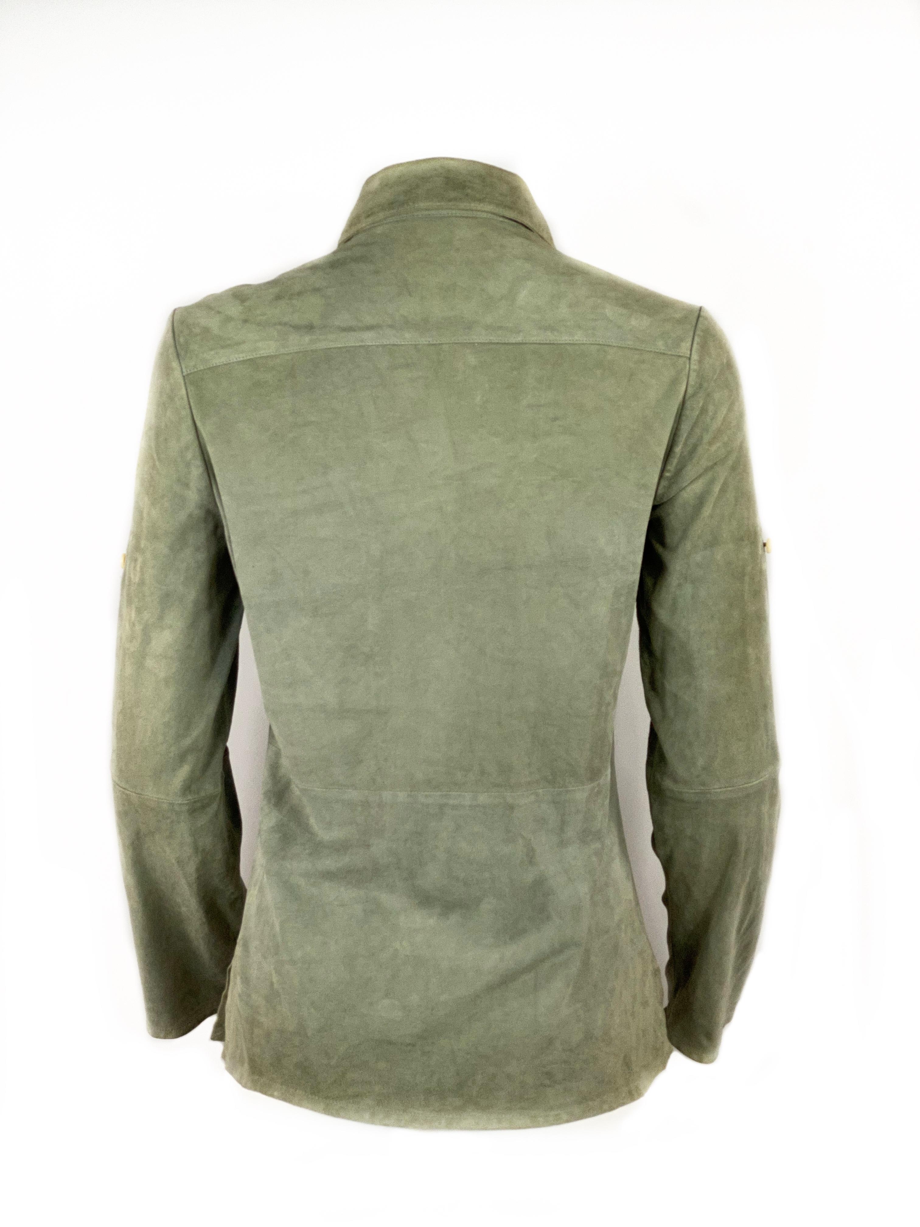 Celine Grau Grün Oliv Wildleder Button-Down Shirt Top Größe 38 im Angebot 1