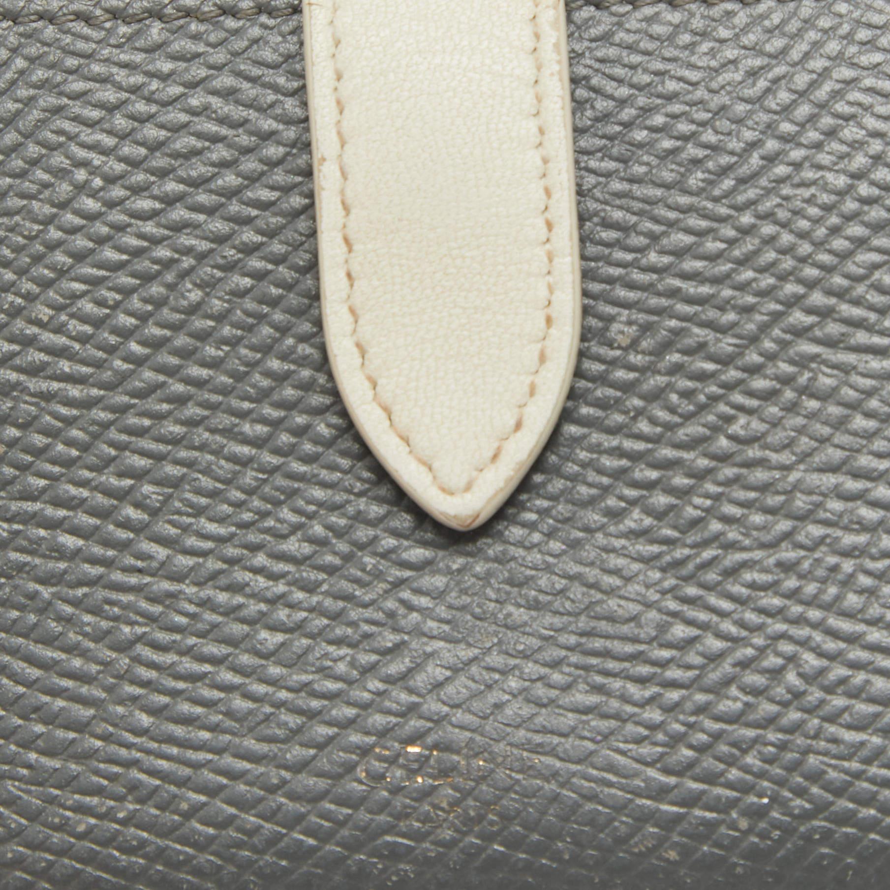 Women's Celine Grey/Off White Leather Accordion Card Holder For Sale