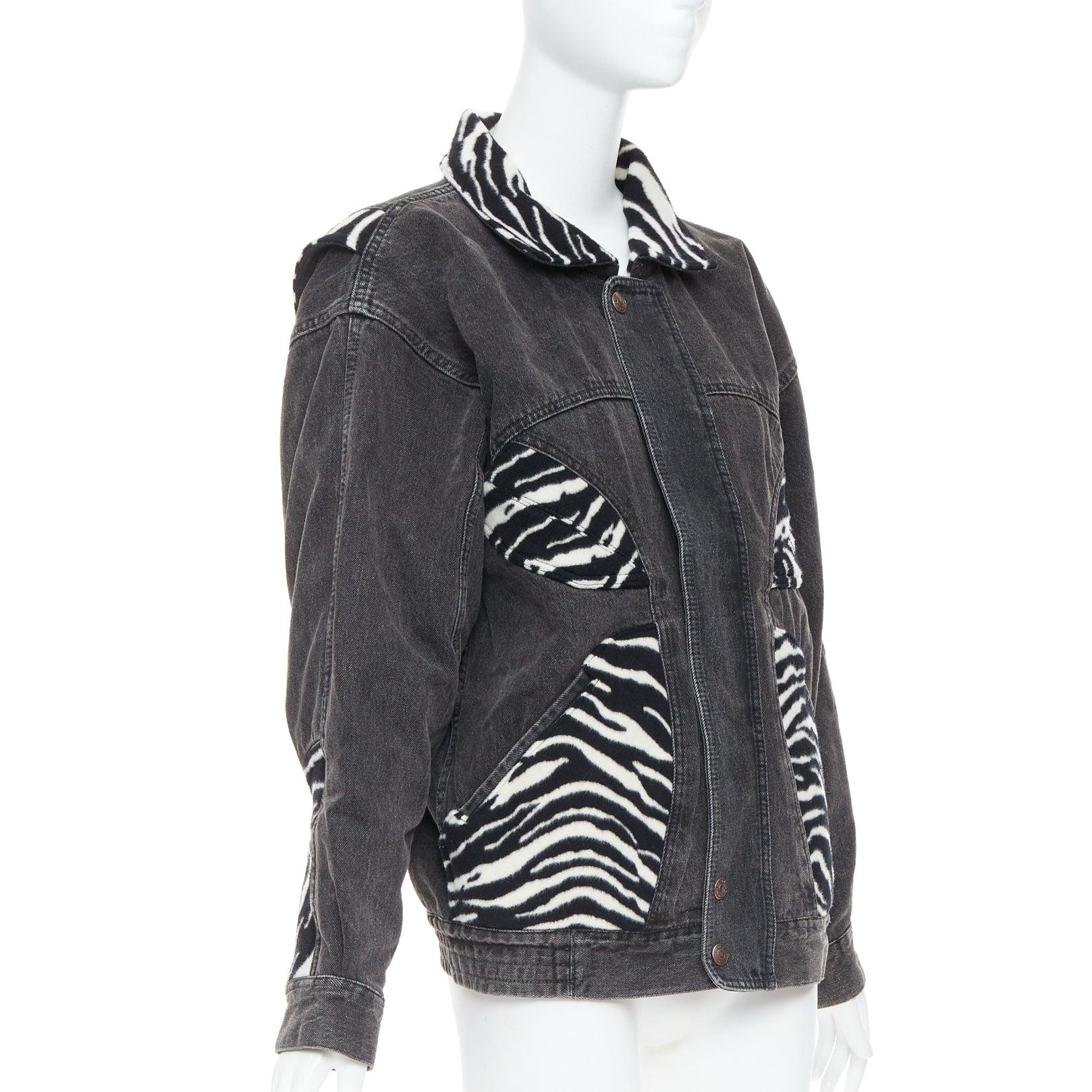 CELINE Hedi Slimane Giacca in denim con patch in lana zebrata bianca e nera S. In condizioni ottime in vendita a Hong Kong, NT
