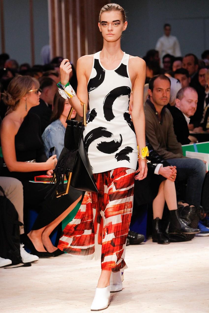 Celine Ivory & Orange Brushstroke Mulberry Silk Plisse Midi Skirt - US 4 For Sale 4