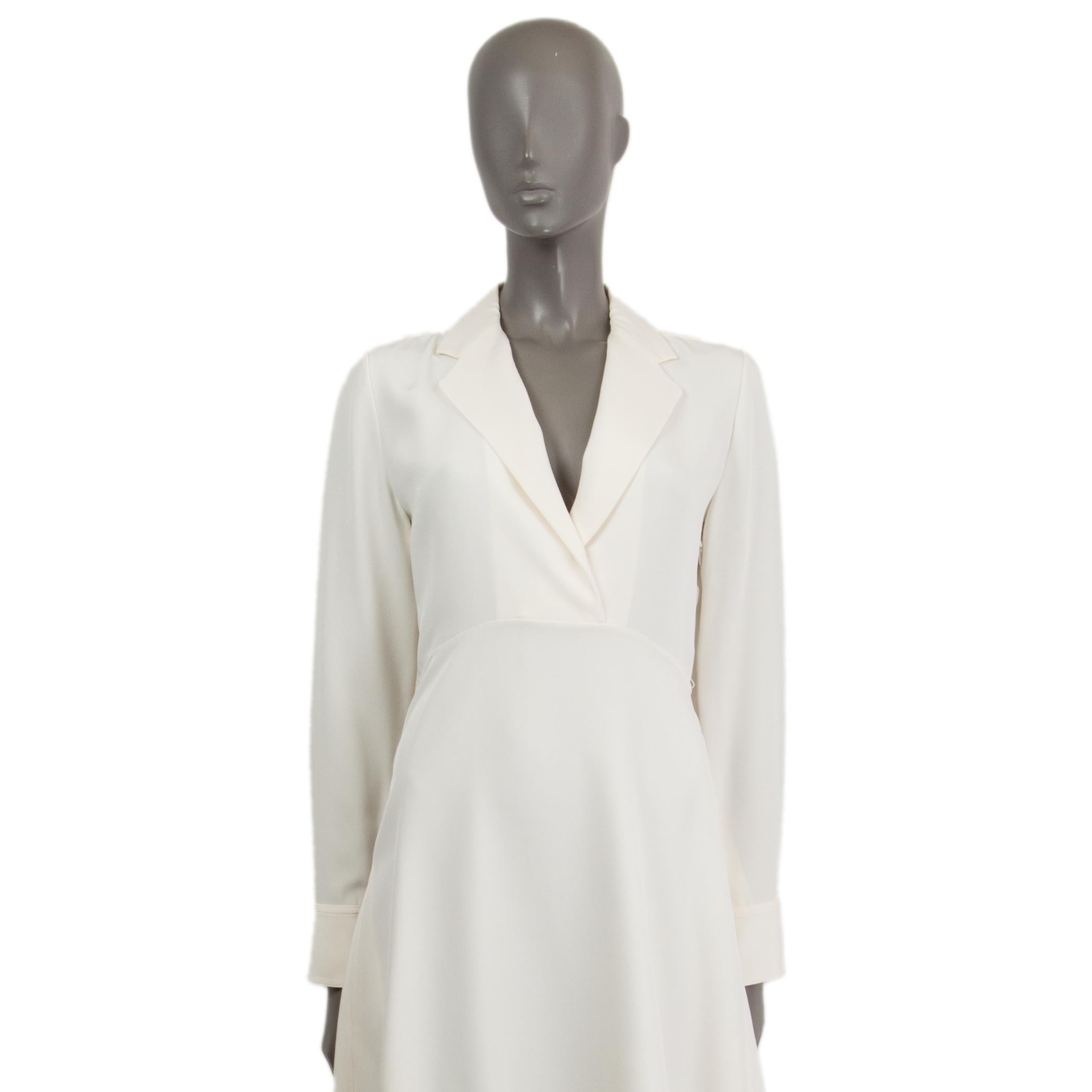 100% authentic Céline by Phoebe Philo long sleeve shirt dress in ivory silk (100%) with side pockets. Opens with a side zipper. Unlined. Has been worn and is in excellent condition. Missing belt.

Measurements
Tag Size	38
Size	S
Shoulder Width	40cm