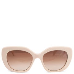 CELINE ivory TRIOMPHE 04 Sunglasses CL40226U