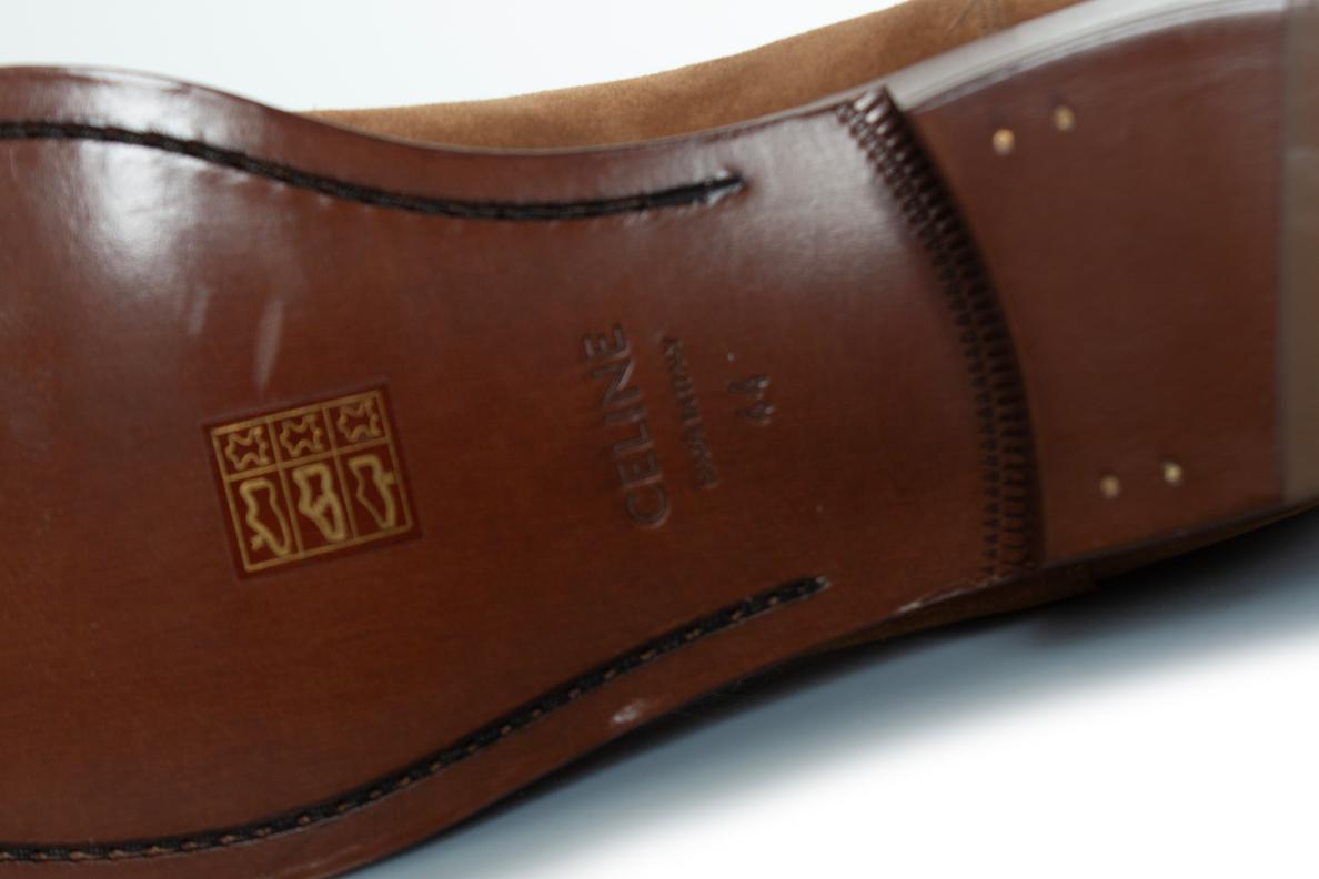 Celine, bottes à boucle en daim Jacno en cognac en vente 5