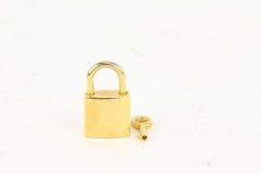 Céline Logo Padlock and Key Cadena Set 917cel11