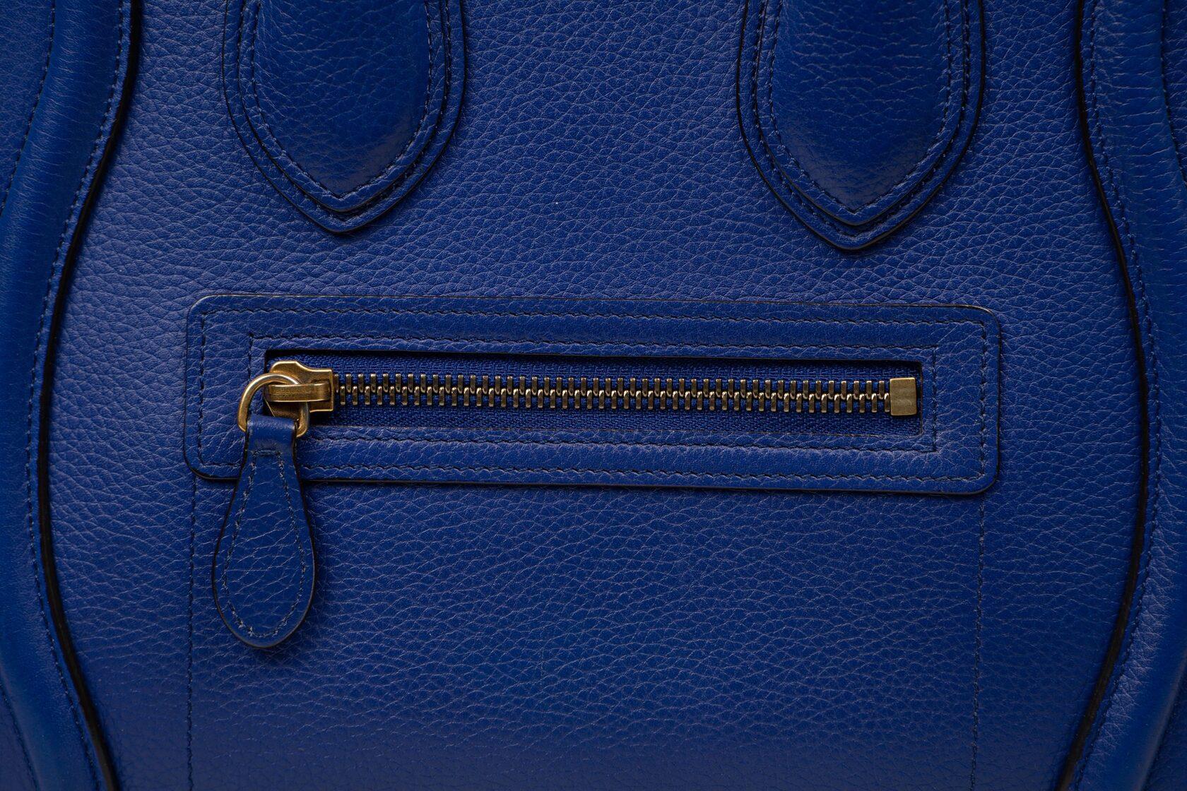 Celine Luggage Micro in Grained Calfskin In Good Condition For Sale In Dover, DE