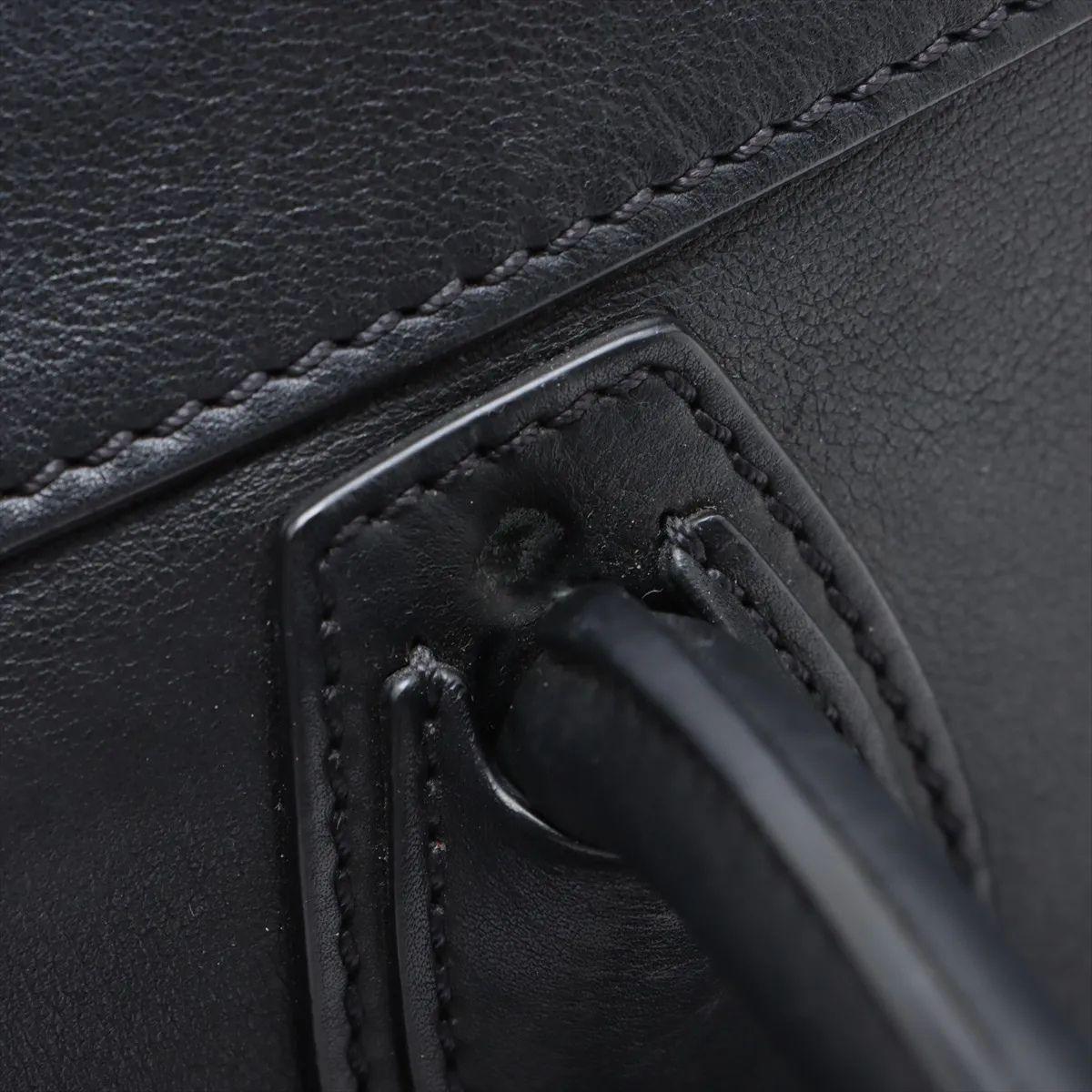 Celine Luggage Mini Shopper Leather Handbag Black For Sale 9