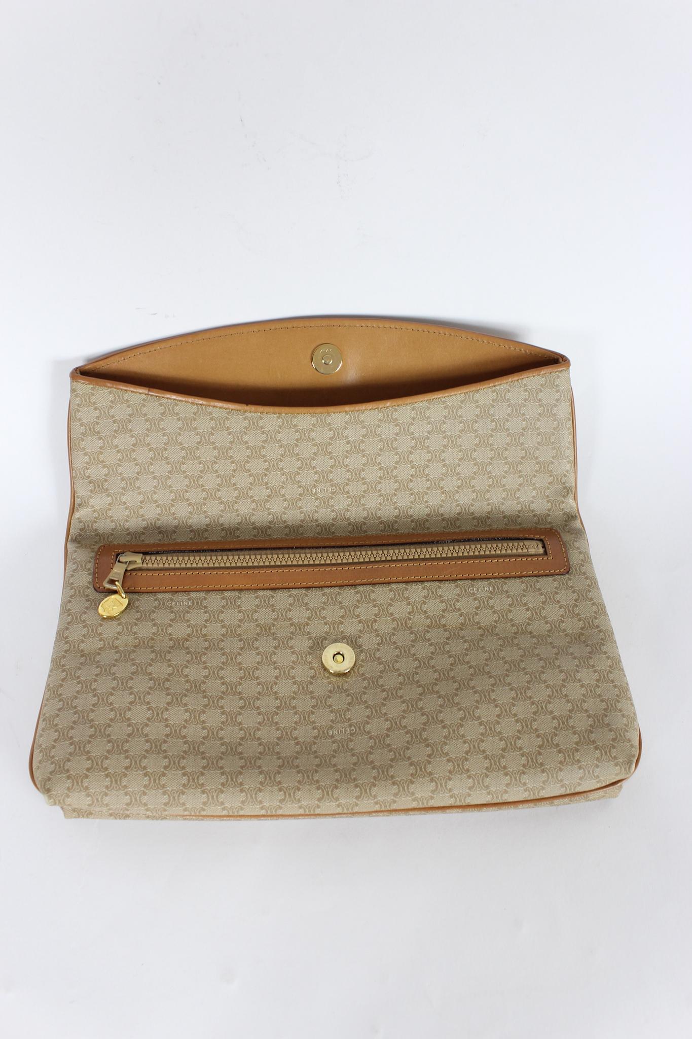 Celine Macadam Beige Leather Vintage Clutch Bag 90's In Excellent Condition In Brindisi, Bt