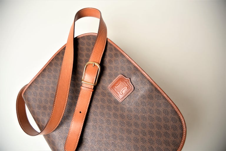 Celine Vintage Macadam Crossbody Bag ○ Labellov ○ Buy and Sell