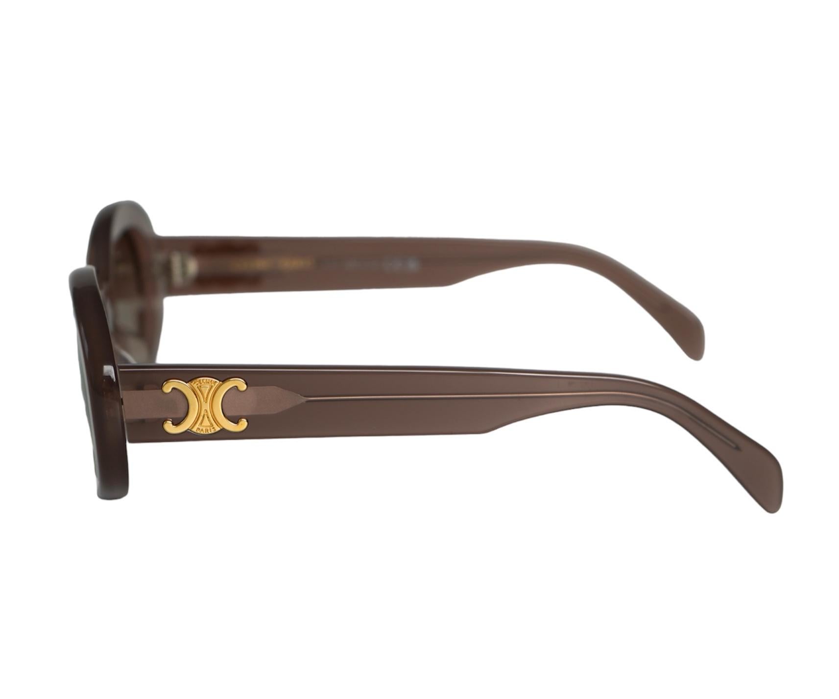 Celine Mauve Rounded Sunglasses In Excellent Condition In Beverly Hills, CA