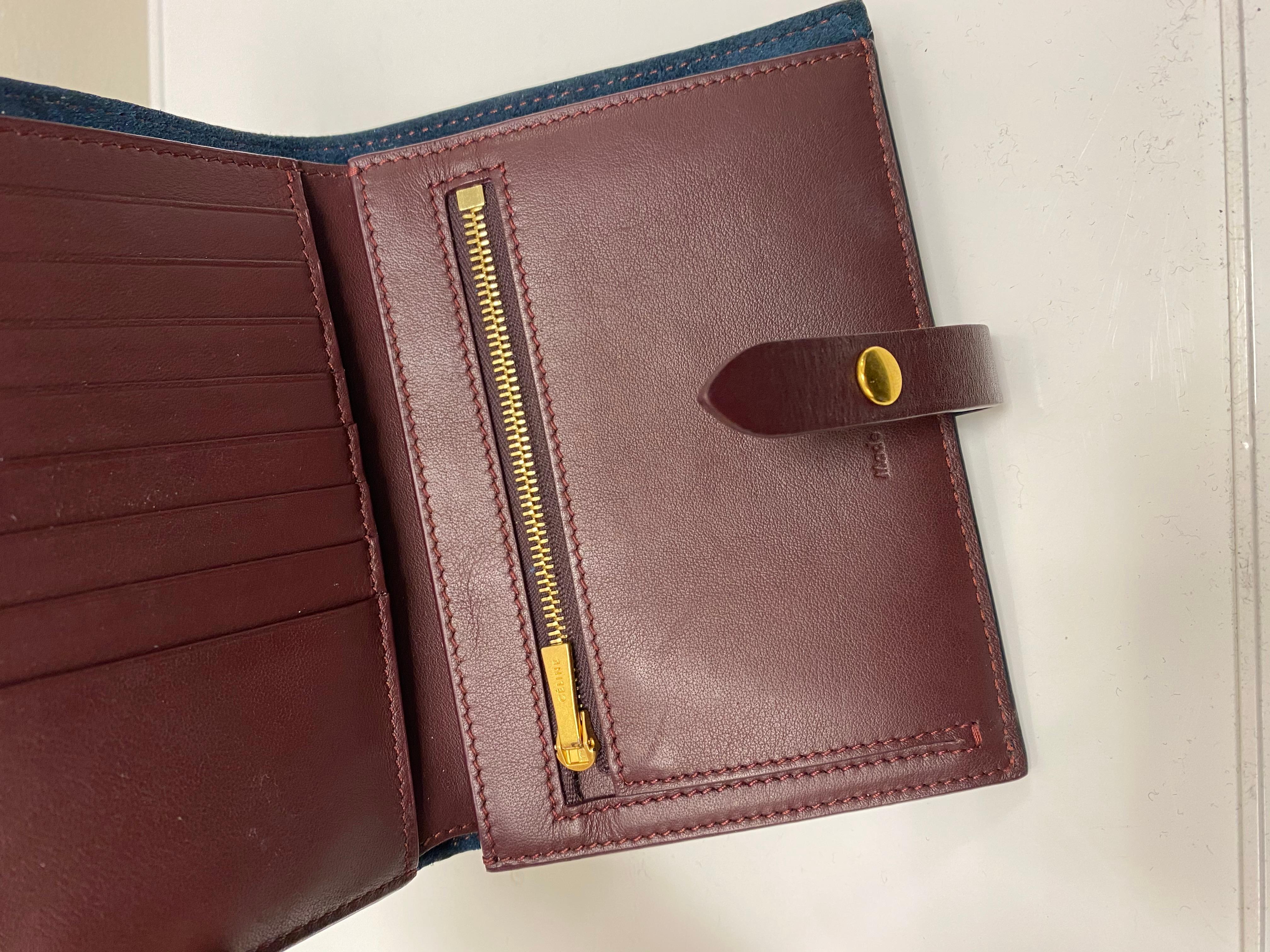 Women's or Men's Celine Medium Multi-Function Strap Wallet For Sale
