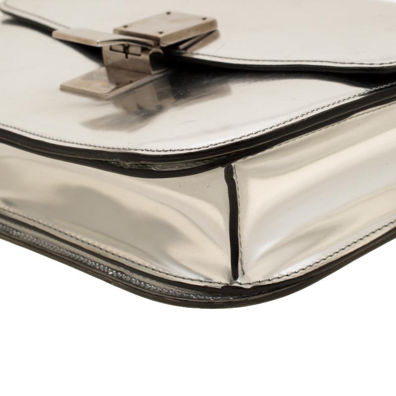 Celine Metallic Silver Leather Medium Classic Box Shoulder Bag In Good Condition In Dubai, Al Qouz 2