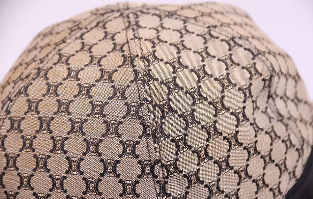 Celine monogram macadam vintage cap In Good Condition For Sale In Алматинский Почтамт, KZ