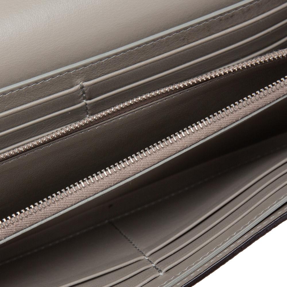 Celine Mustard Leather Multifunction Flap Wallet In Good Condition In Dubai, Al Qouz 2