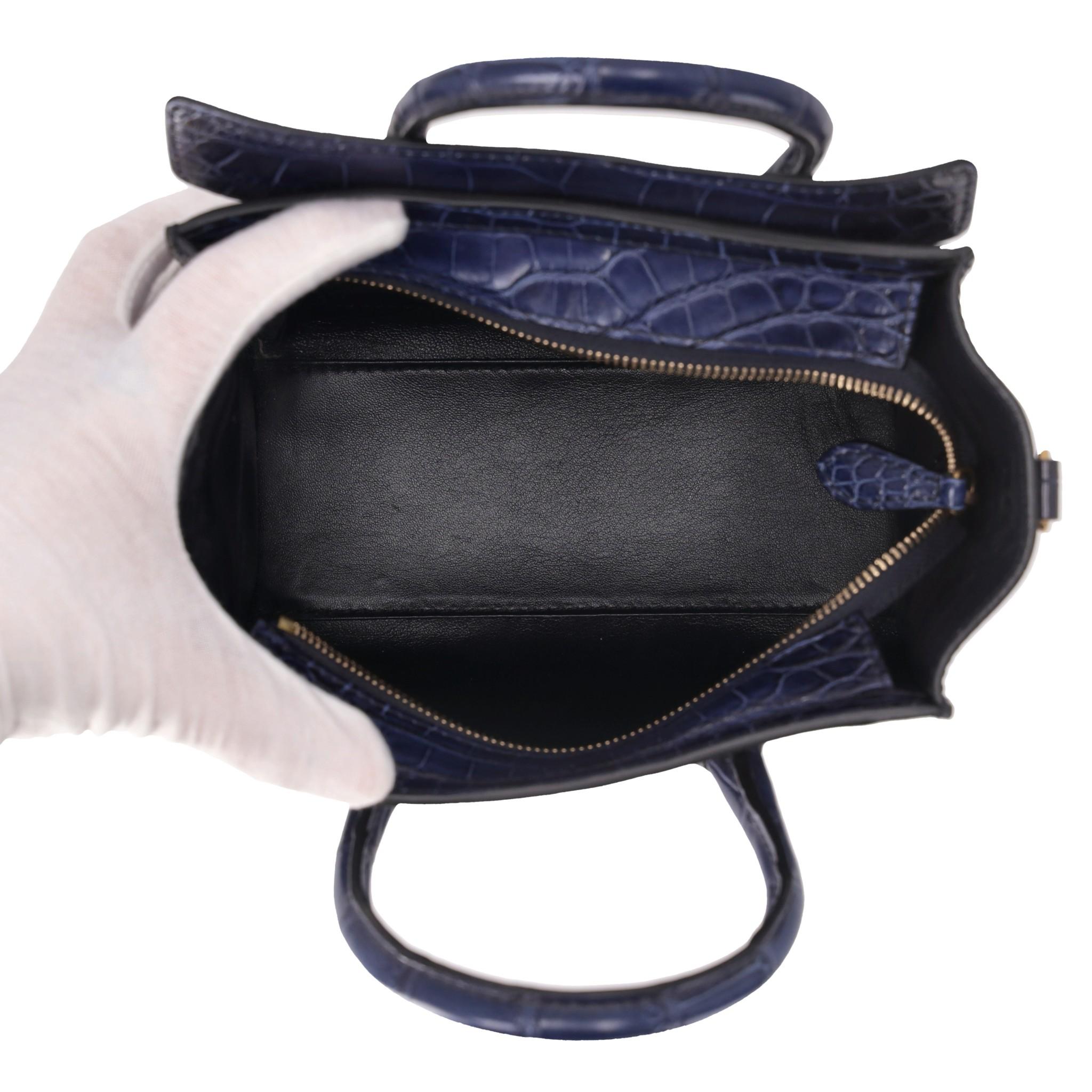 Sac de voyage Nano en peau de crocodile Celine en vente 1