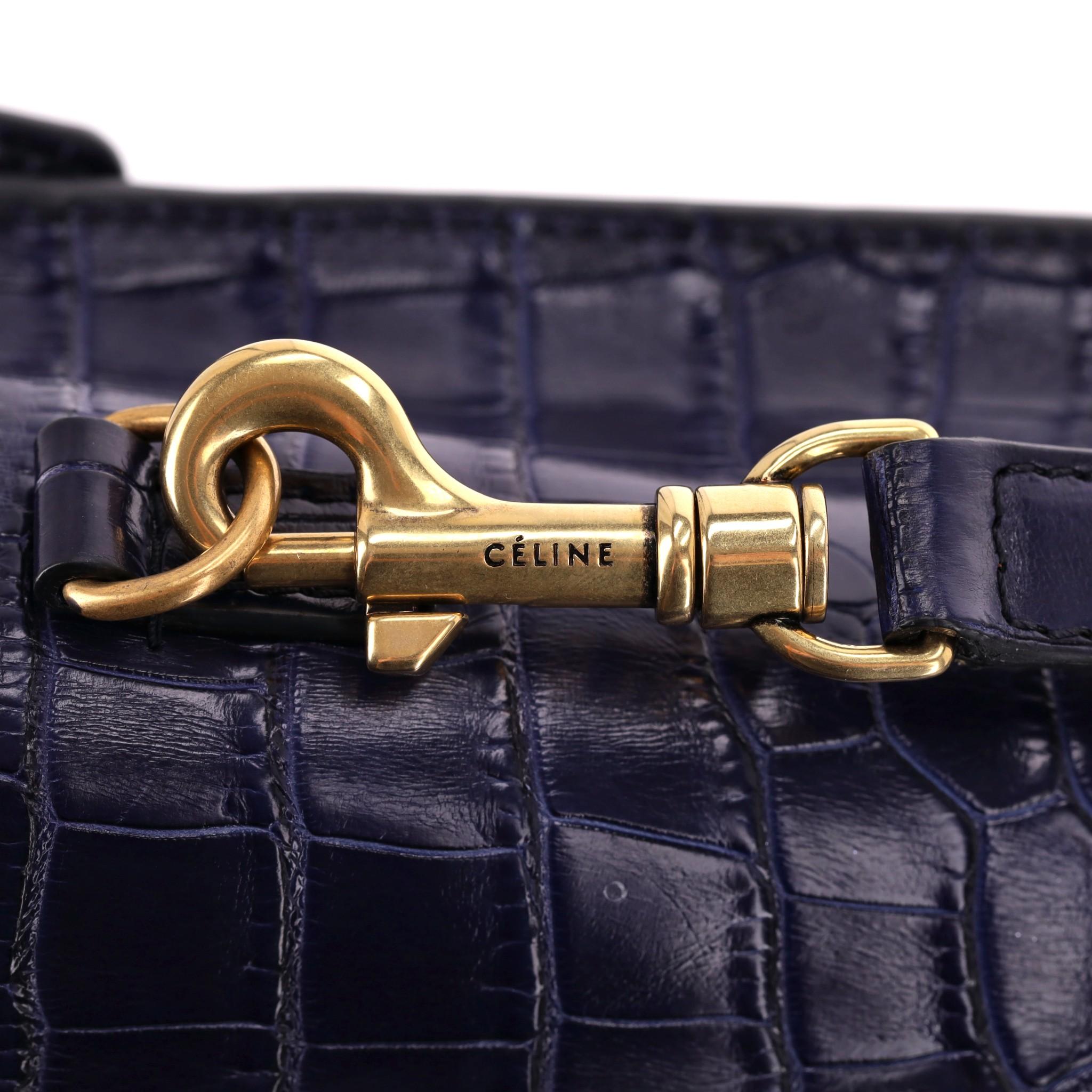 Sac de voyage Nano en peau de crocodile Celine en vente 2