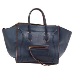 Celine Tote bagaglio medio Phantom in pelle blu navy/arancione