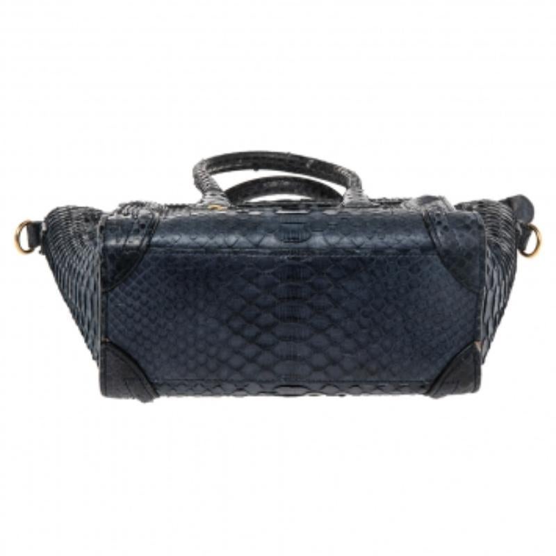 Céline Bolso Nano de Pitón Azul Marino en Bastante bueno Estado en Dubai, Al Qouz 2